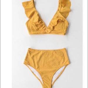 CUPSHE NWT high waist bikini with ruffles